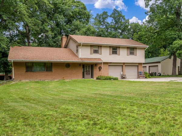 530 KELLY Road, CALEDONIA, IL 61011
