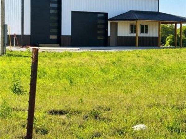 5612 Texas Prairie Road, Odessa, MO 64076