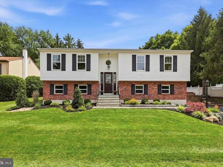 737 Vance Drive, Glenside, PA 19038 Main Photo