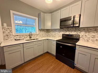 3925 N 6TH STREET, PHILADELPHIA, PA 19140