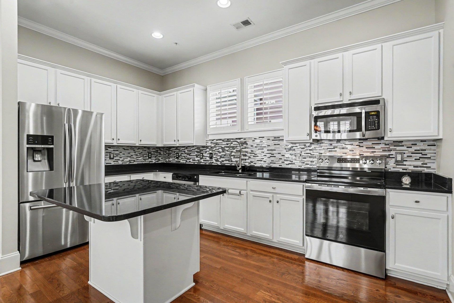 3452 Baldwin Ln.  Photo 9