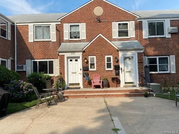 72-59 Little Neck Parkway , Unit H-1, Glen Oaks, NY 11004
