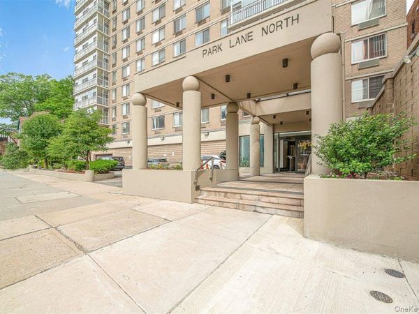118-17 Union Turnpike , Unit 12G, Forest Hills, NY 11375