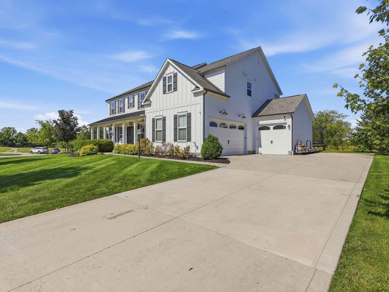 7276 Harvest Point Court, Powell, OH 43065 Photo 4