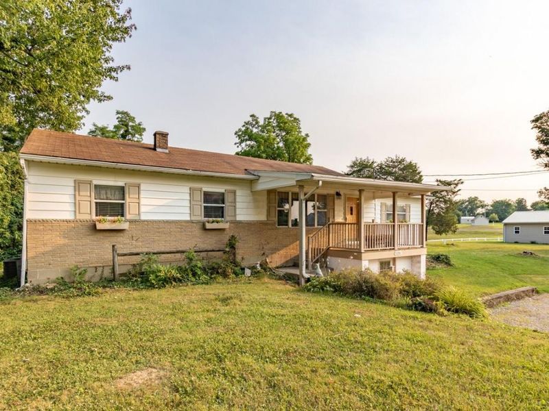 5781 Cincinnati Zanesville Road NE, Lancaster, OH 43130 Photo 10