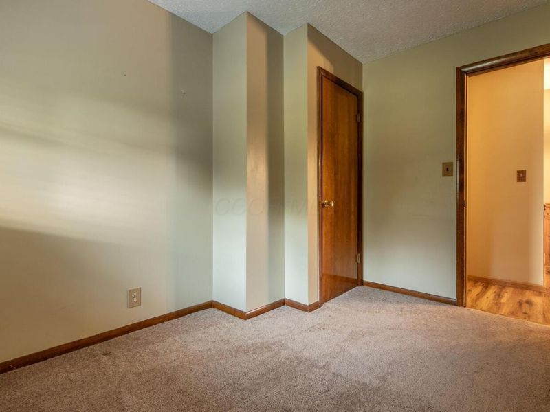 5781 Cincinnati Zanesville Road NE, Lancaster, OH 43130 Photo 25