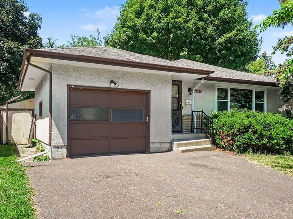 1527 Winchell Street, Saint Paul, MN 55106