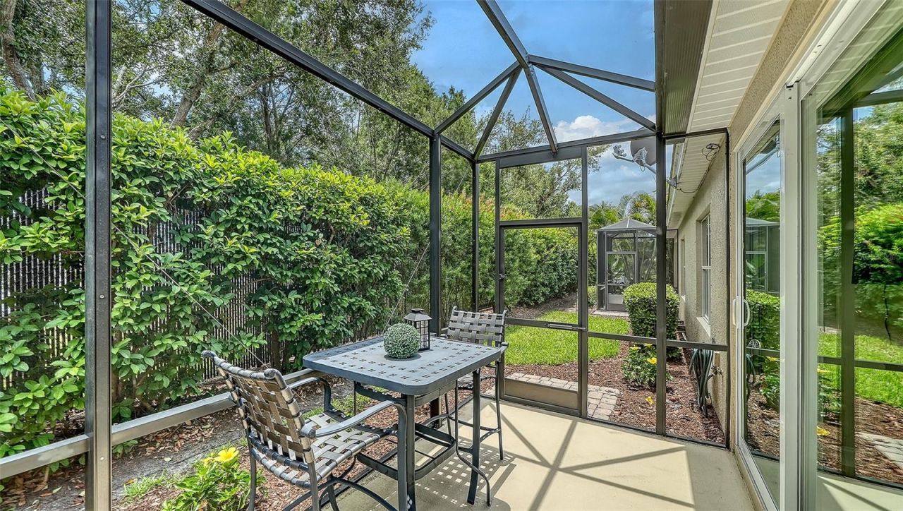 4956 Maymont Park Circle, Bradenton, FL 34203 Photo