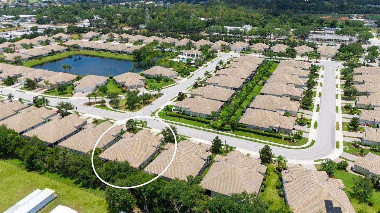 4956 Maymont Park Circle, Bradenton, FL 34203 Photo