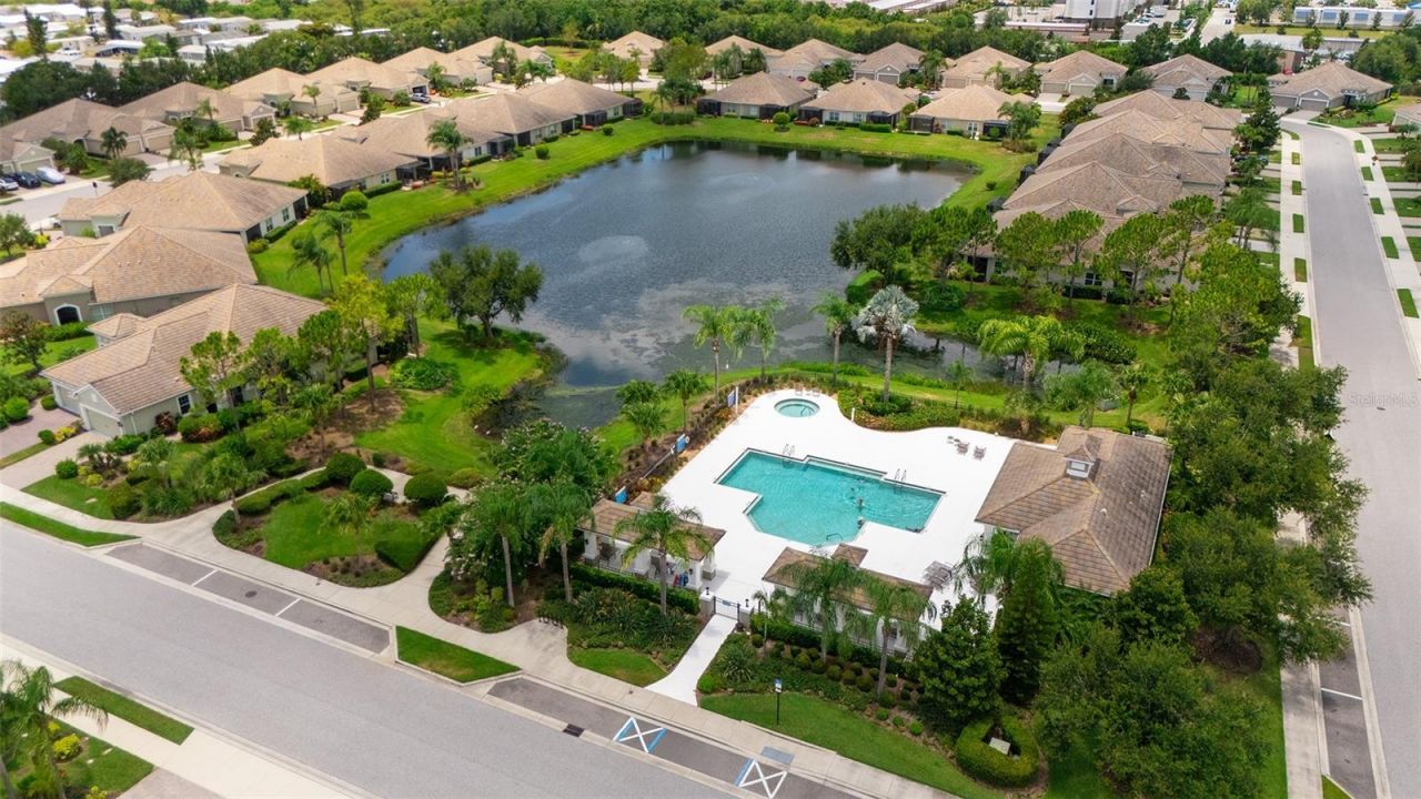4956 Maymont Park Circle, Bradenton, FL 34203 Photo