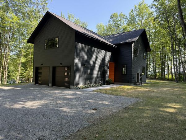 33 Hardwood Hill, Hinesburg, VT 05461