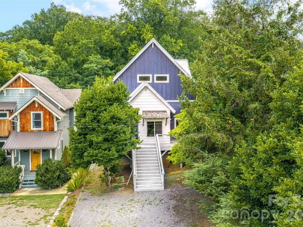337 Sand Hill Road , Asheville, NC 28806