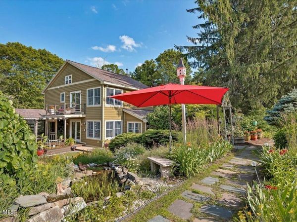 231 North Road, Averill Park, NY 12018