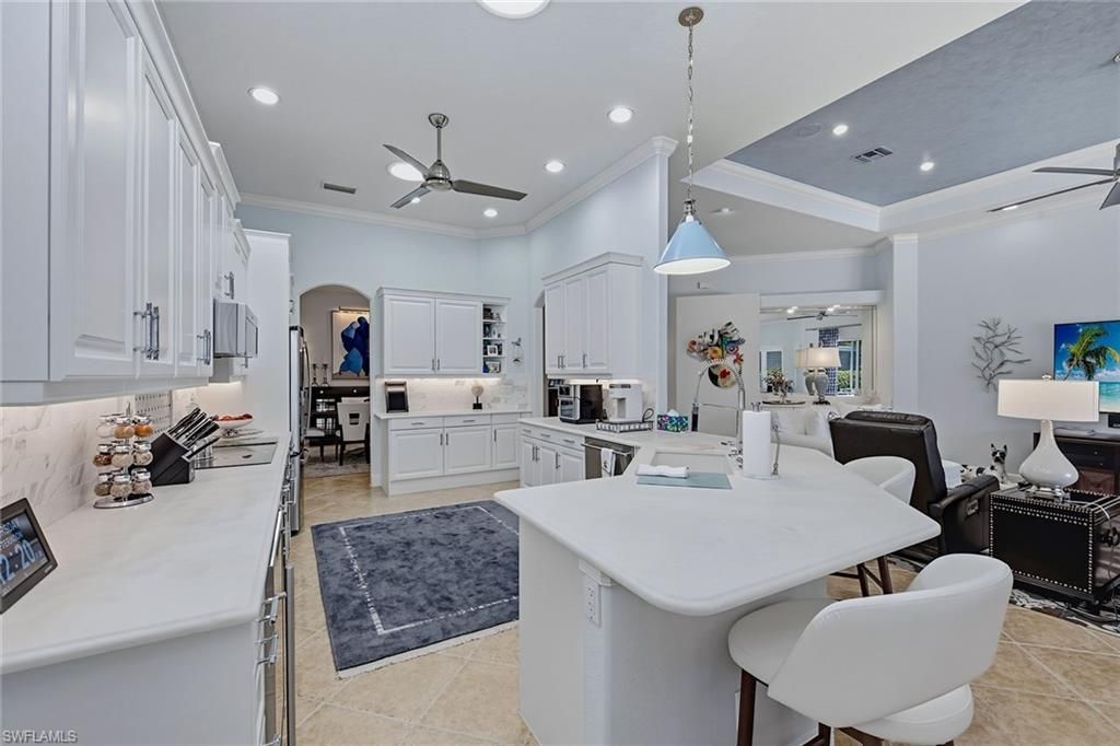 836 Villa Florenza Dr, Naples, FL 34119 Photo