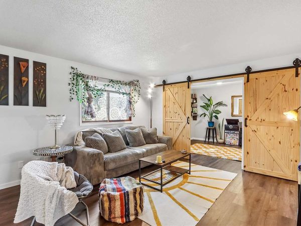 808 Westwinds Dr, Unit 2, Iowa City, IA 52246