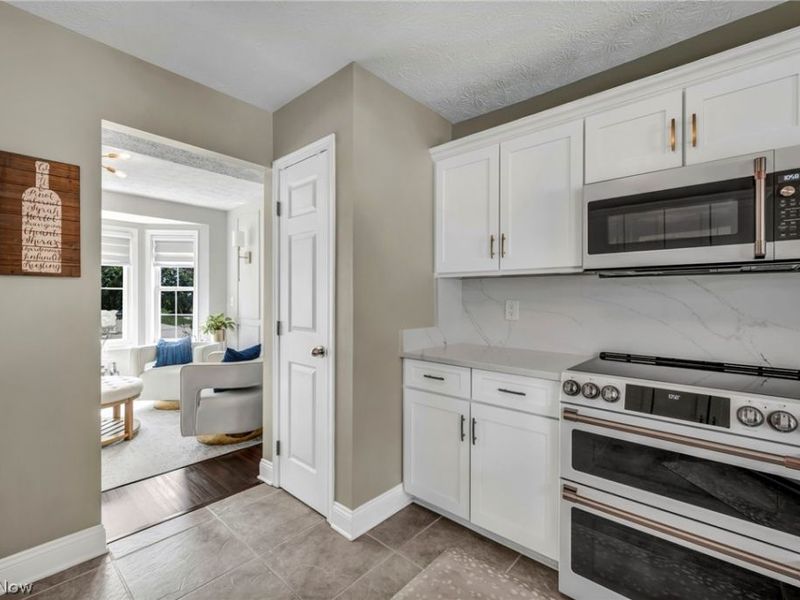 1454 Hollow Wood Lane, Avon, OH 44011 Photo 19