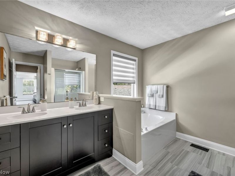 1454 Hollow Wood Lane, Avon, OH 44011 Photo 29