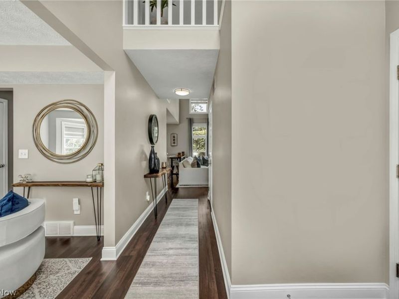 1454 Hollow Wood Lane, Avon, OH 44011 Photo 4
