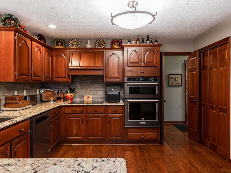 4316 Briarwood Drive , Urbana, OH 43078 Photo 38