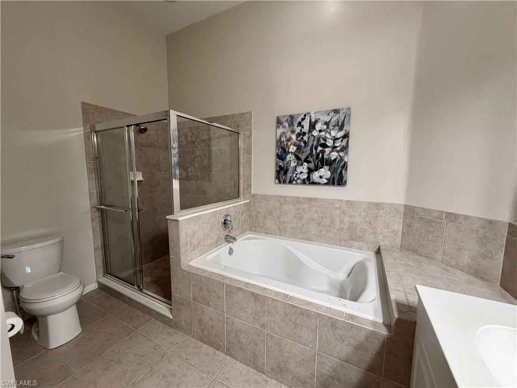 3020 Meandering Way , Unit 201, Fort Myers, FL 33905 Photo