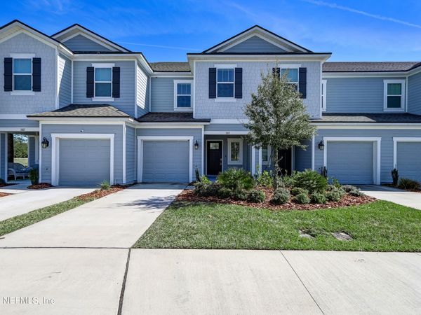 13115 ANNIES WALK Drive, Jacksonville, FL 32218
