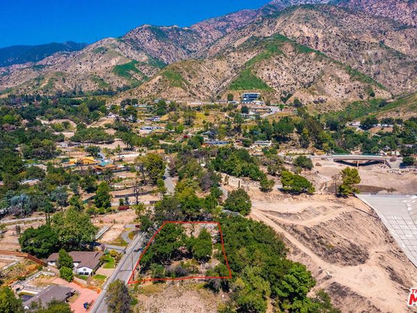 3172 Rubio Canyon Road, Altadena, CA 91001