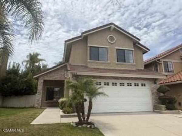 3855 Lost Springs Drive, Calabasas, CA 91301