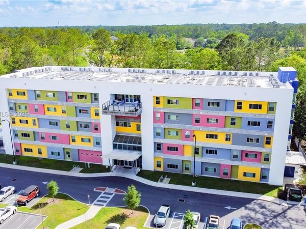 2166 NW 55th Blvd , Unit 300, Gainesville, FL 32653