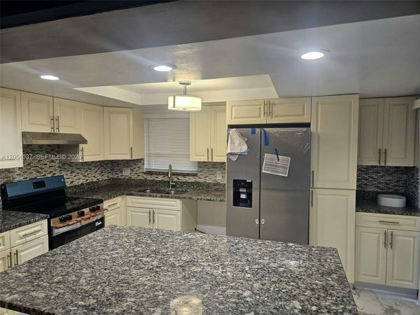2950 Kirk Rd, Unit 2950, Lake Worth, FL 33461