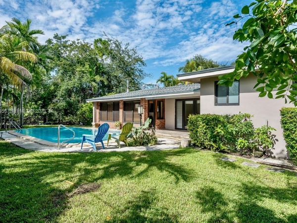 9100 SW 81st Ave , Miami, FL 33156