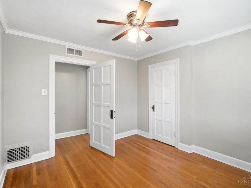 5709 Doerger Lane, Cincinnati, OH 45212 Photo 21