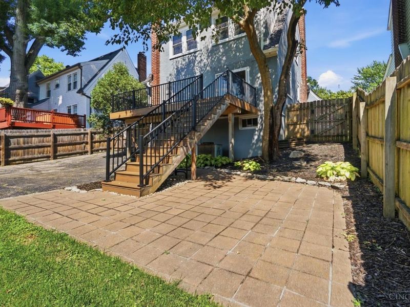 5709 Doerger Lane, Cincinnati, OH 45212 Photo 31