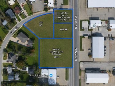2937 N Beach Street , Fort Worth, TX 76111