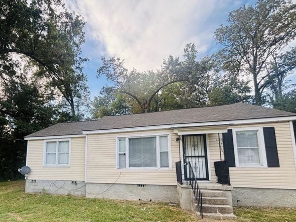 2687 OVERTON CROSSING RD, Memphis, TN 38127