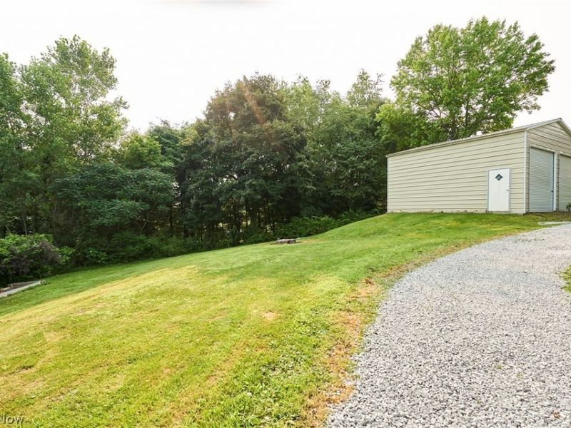 6586 Red Brush Road, Ravenna, OH 44266 Photo 22