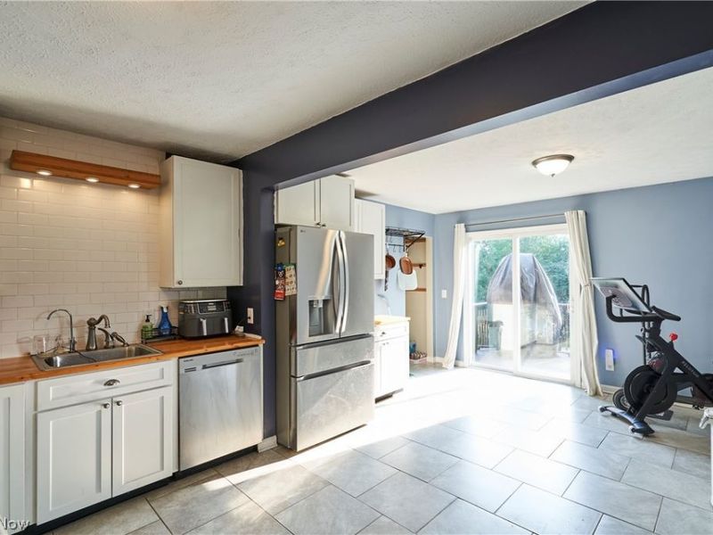 6586 Red Brush Road, Ravenna, OH 44266 Photo 6