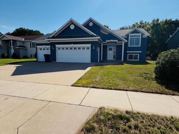 1032 Gladview Court, Saint Cloud, MN 56303