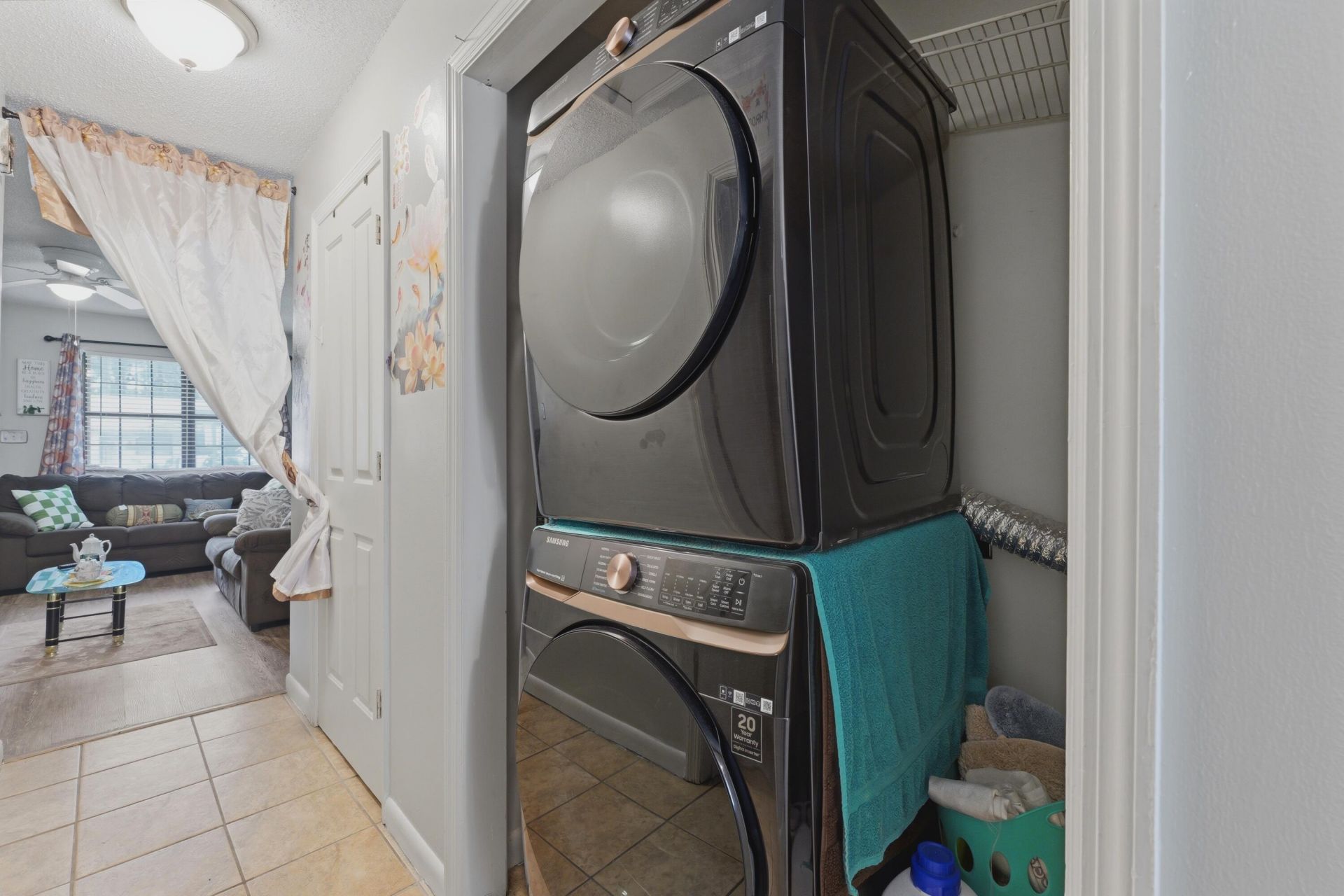 7914 Ebony Court Photo 10
