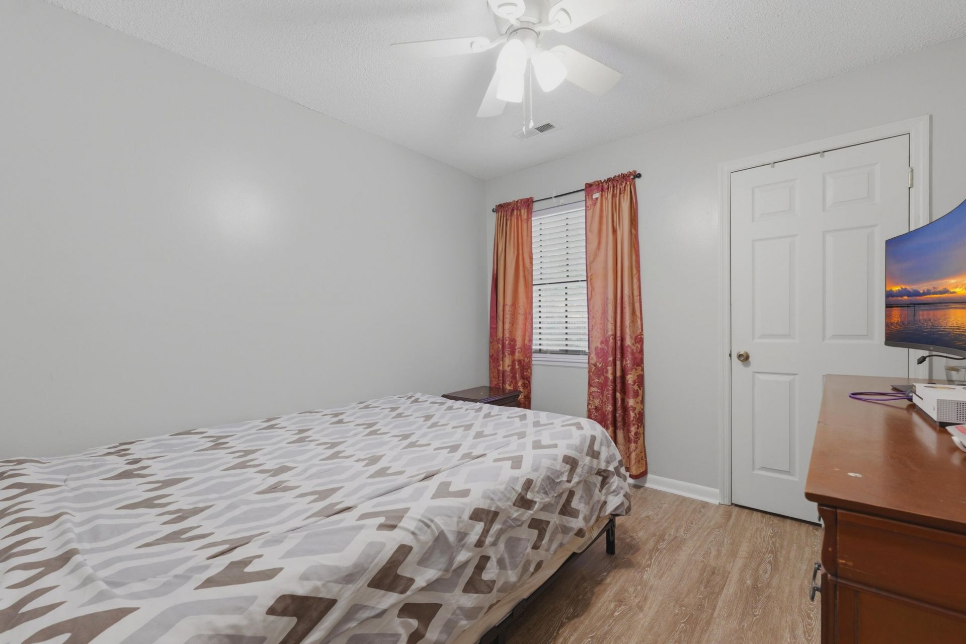 7914 Ebony Court Photo 12