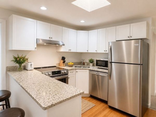 24 Cyprians Place, Unit 4, Boston, MA 02120