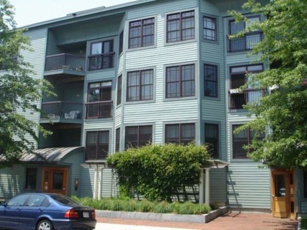 185 High St, Unit 303, Brookline, MA 02445