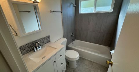 805 Carro Dr, Sacramento, CA 95825 Photo