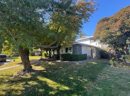 805 Carro Dr, Sacramento, CA 95825 Photo