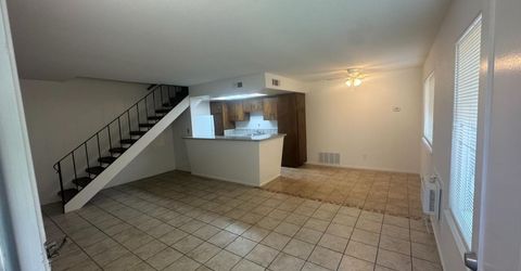 805 Carro Dr, Sacramento, CA 95825 Photo
