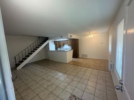805 Carro Dr, Sacramento, CA 95825 Photo