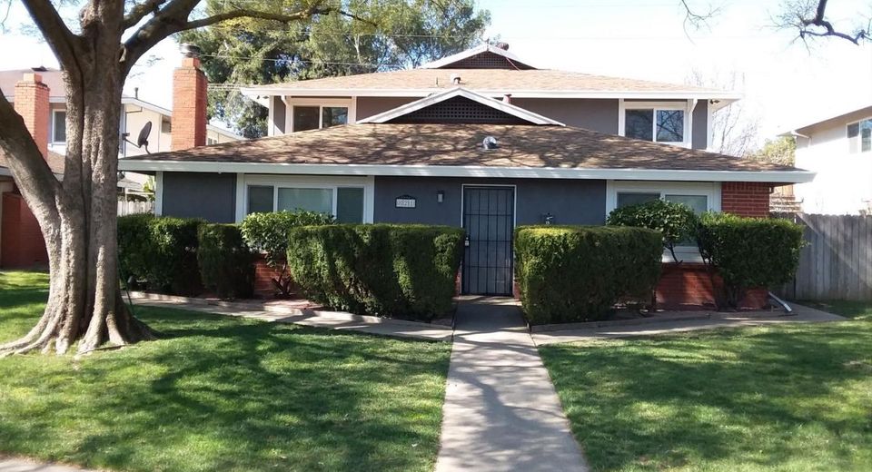 821 Carro Dr, Sacramento, CA 95825 Photo
