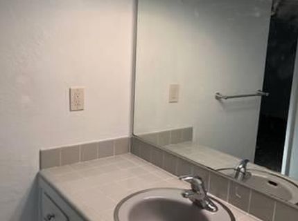 821 Carro Dr, Sacramento, CA 95825 Photo