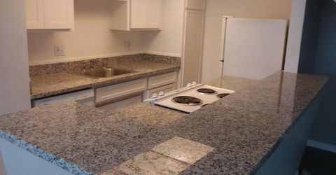 821 Carro Dr, Sacramento, CA 95825 Photo