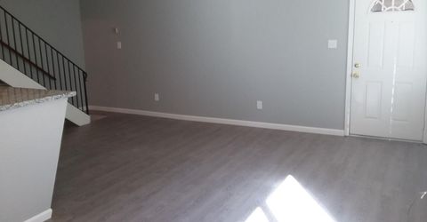 821 Carro Dr, Sacramento, CA 95825 Photo