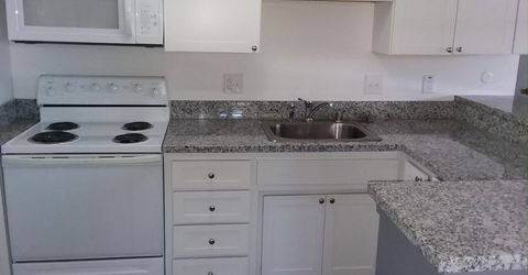 821 Carro Dr, Sacramento, CA 95825 Photo